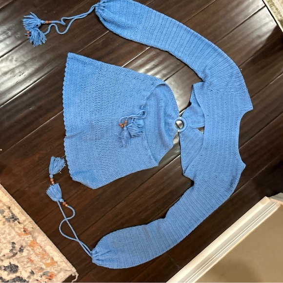 Beginning Boutique Bryleigh Blue Knit Cut Out Tasseled Mini Crochet Dress Size 6 - Picture 4 of 7